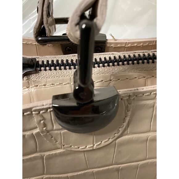 Divina Firenze Croc Embossed Beige Handbag - Picture 15 of 15